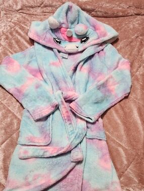 Kids Plush Unicorn Hooded Robe in Pink & Blue Tie-Dye M (7-8)